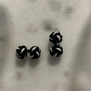 Black and white knot Cufflinks